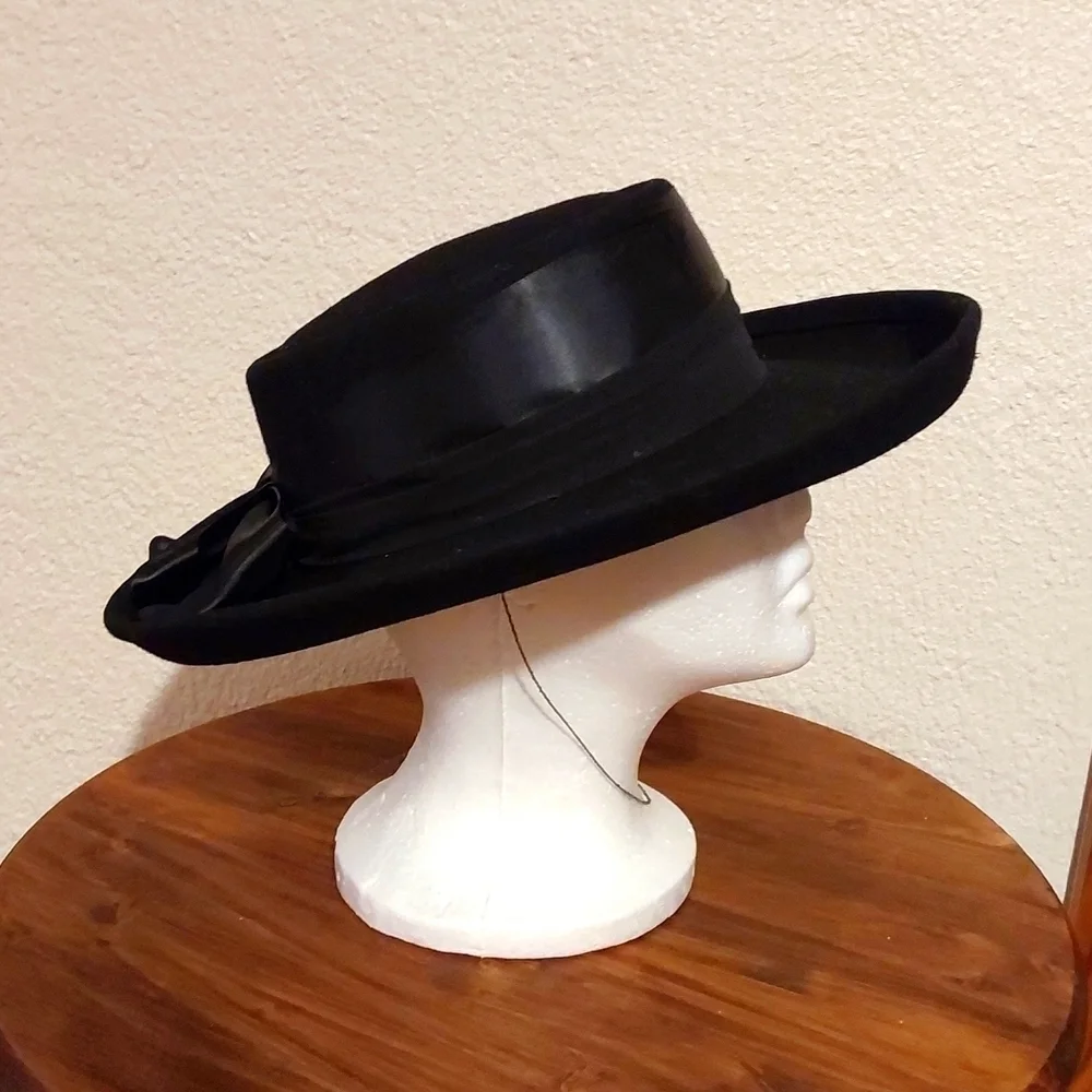 Cappelli |Women's Vintage Wool Black Ribbon Hat Neutral Derby Elegant Sz.7 1/2
